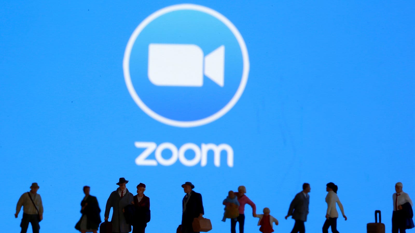 Компания Zoom оштрафована в РФ на 1 млн рублей за отказ локализовать данные россиян 
