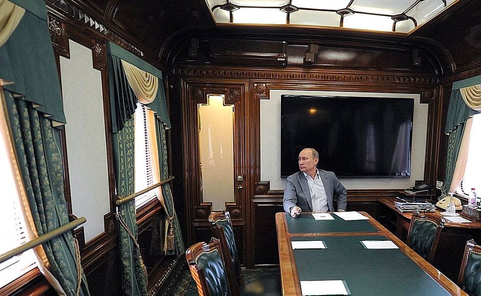 Putin using armored train and secret railway network since before war — investigation by Dossier and Proekt