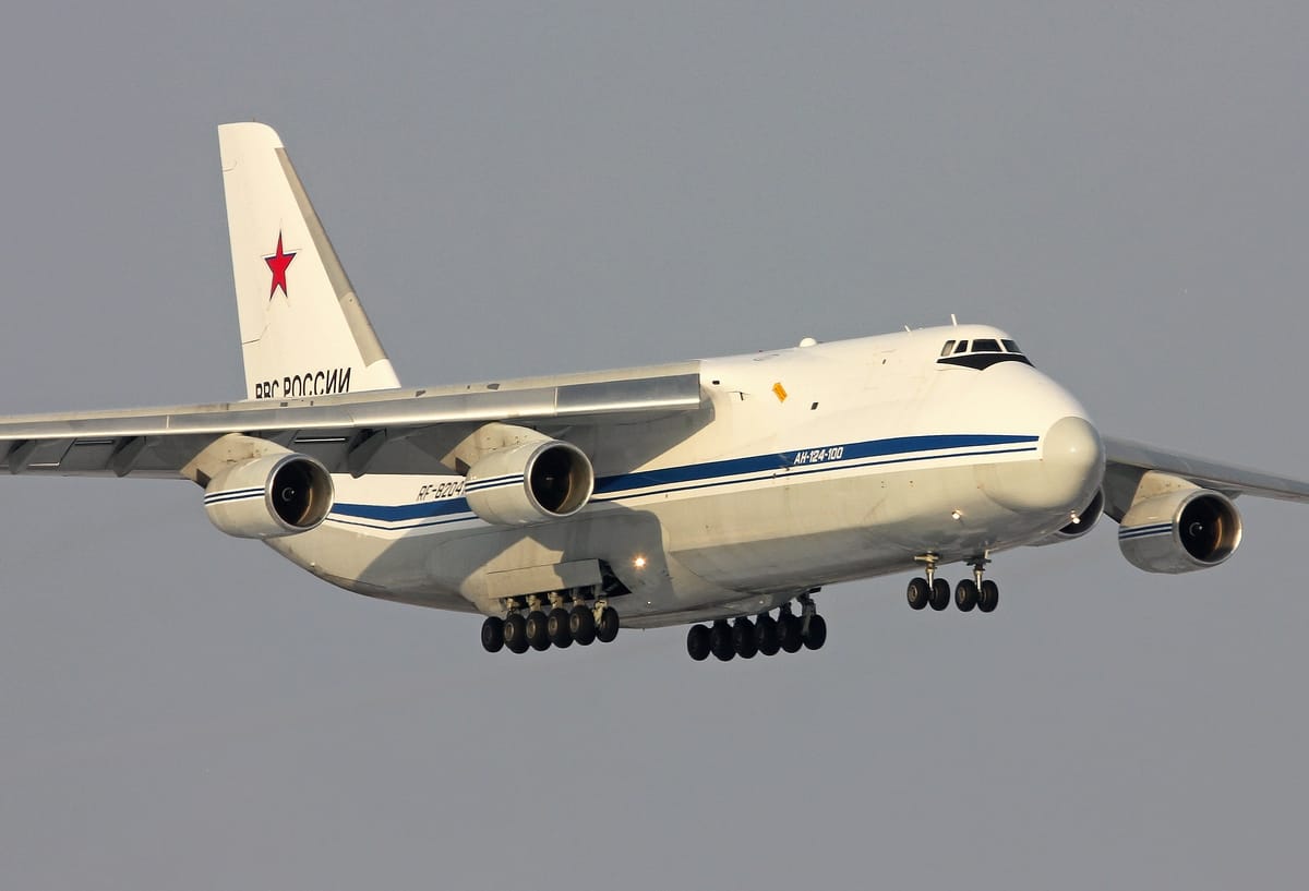 Канада передаст Украине конфискованный у РФ грузовой самолет Ан-124