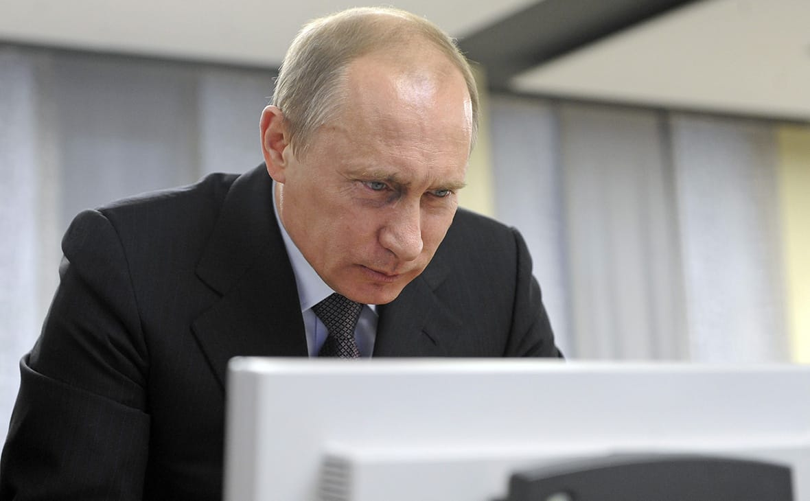 Russian botnet begins sending out fake European articles defending Putin’s decision not to meet with Zelensky in Istanbul