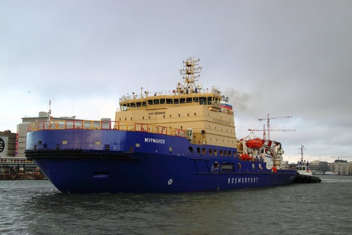 Российский ледокол «Мурманск» нарушил морскую границу Эстонии