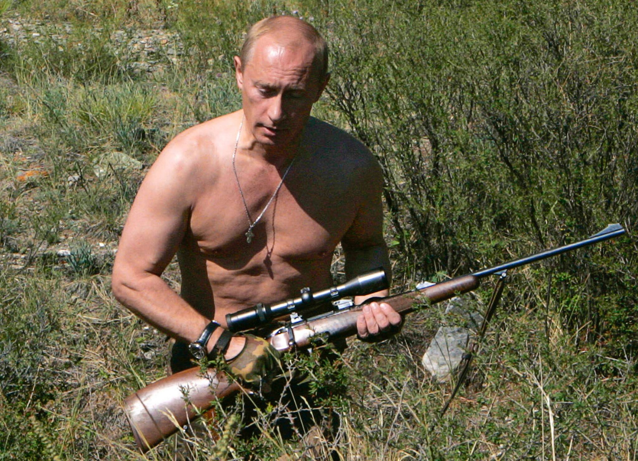 Владимир Путин с карабином Steyr Mannlicher SBS SBS 96 в калибре .300Win.Mag