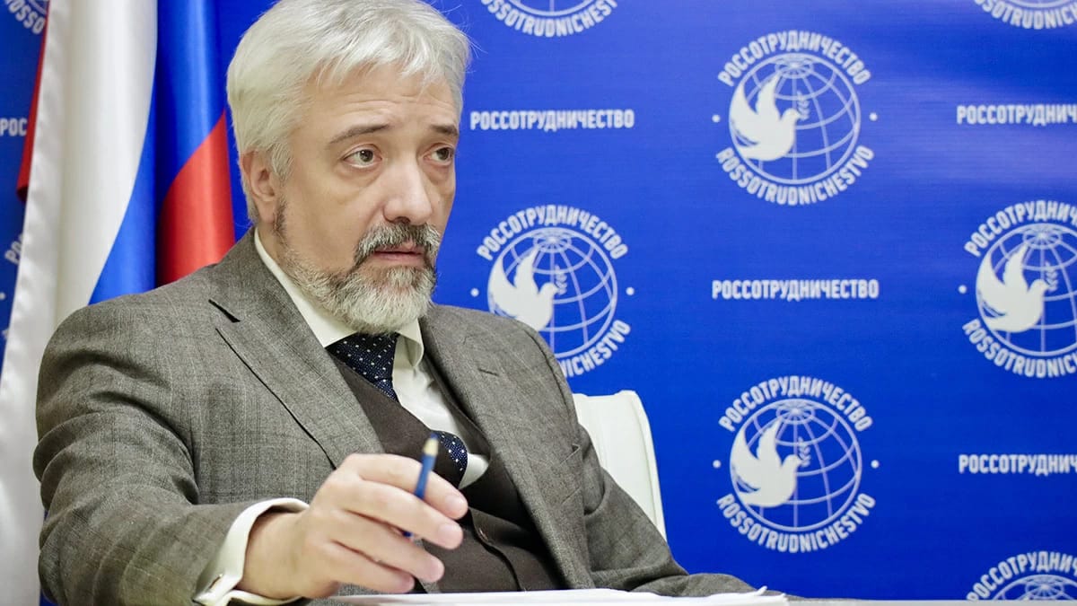 Русские дома в ЦАР и Мали открыла «известная ЧВК», теперь «ребята из той команды» работают в Россотрудничестве — Примаков